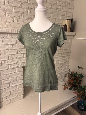 NWT Tribal Women's Khaki Green Eyelet Cutout Slub Knit Tee Size S